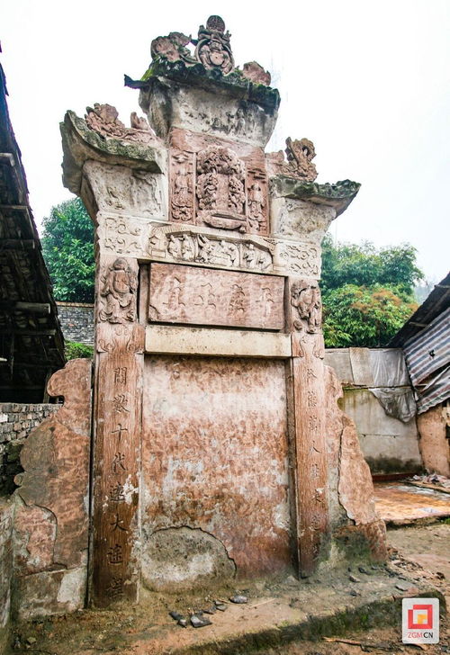 百年的石碑 會(huì)說話